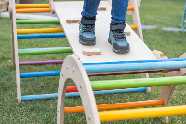 Kids Climbing Triangle Furniture